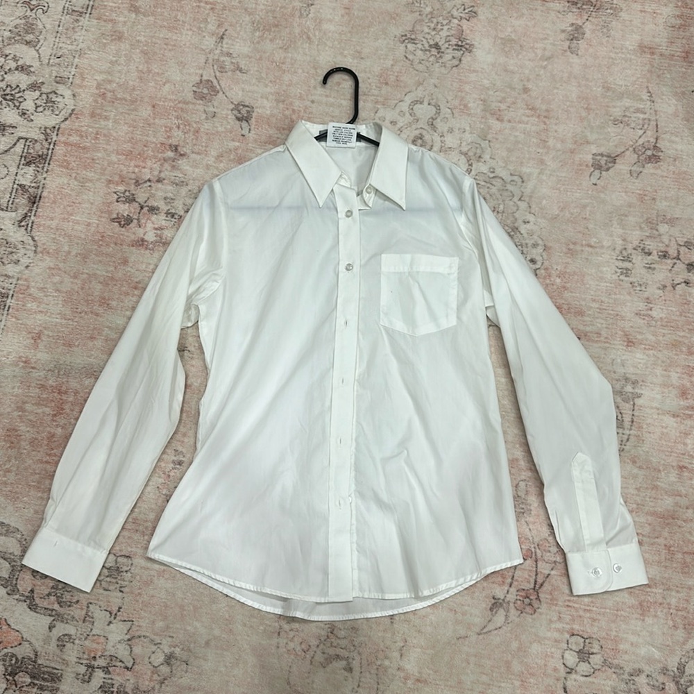 Doc & Amelia White Button Down